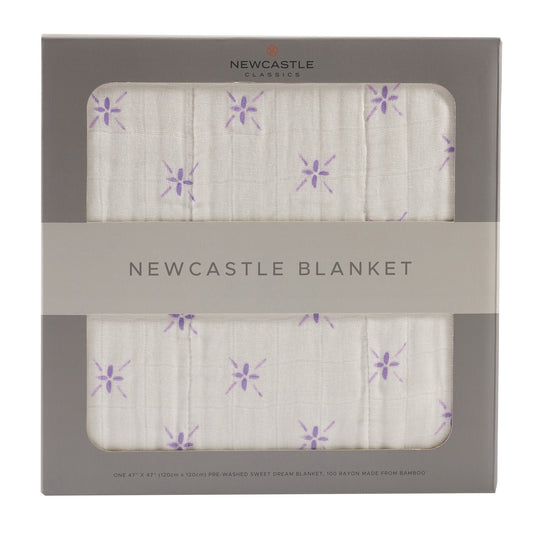 Watercolor Star and White Newcastle Blanket - Busy Bee Bazaar